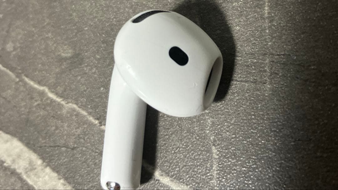ぎ*ー様 AirPods4 (ANC)左のみ