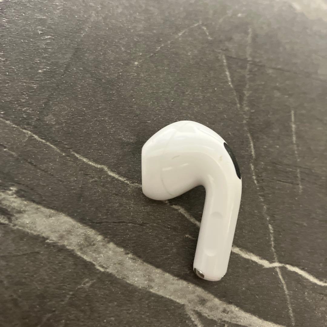 ぎ*ー様 AirPods4 (ANC)左のみ
