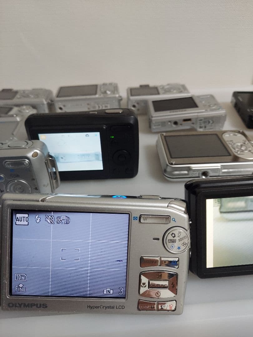 デジカメ　15台　まとめ売り　ジャンク　Panasonic　CASIO