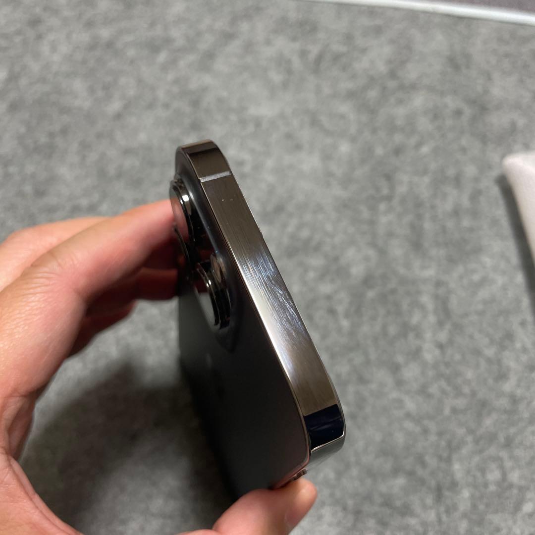 【美品】iPhone13pro 256gb SIMフリー