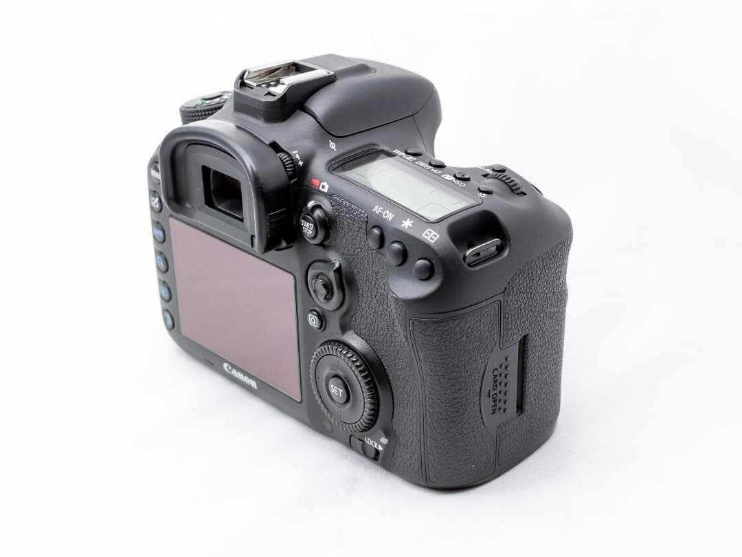 Canon EOS 7D Mark II デジタル一眼レフ　オーバーホール済