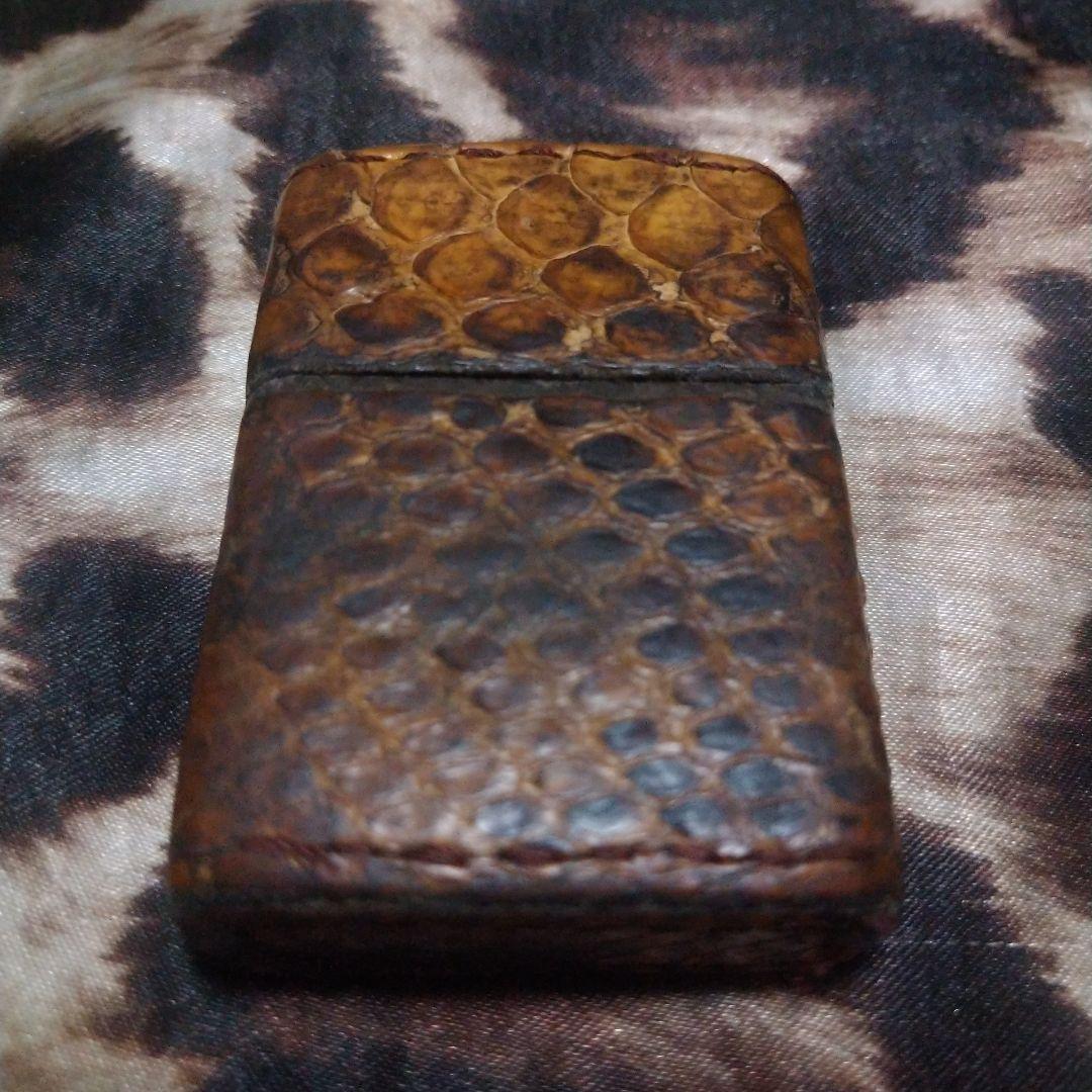 ZIPPO 蛇革