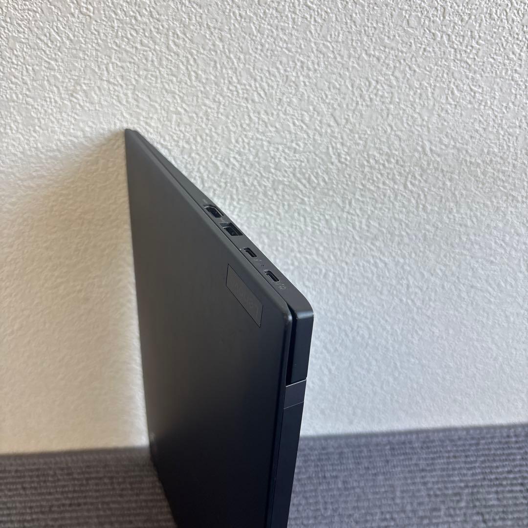lenovo thinkpad Carbon X1 Gen 9 i5第11世代