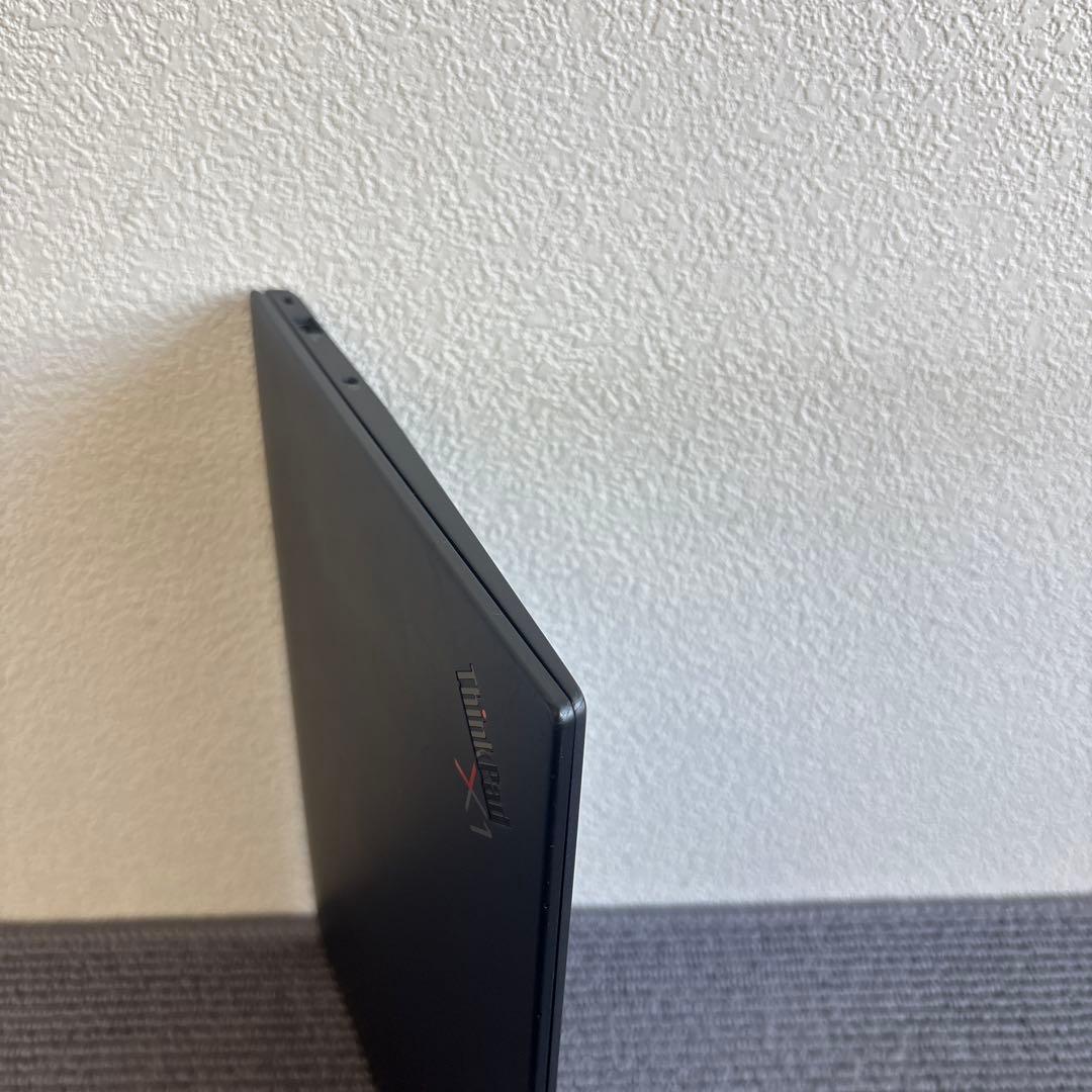 lenovo thinkpad Carbon X1 Gen 9 i5第11世代