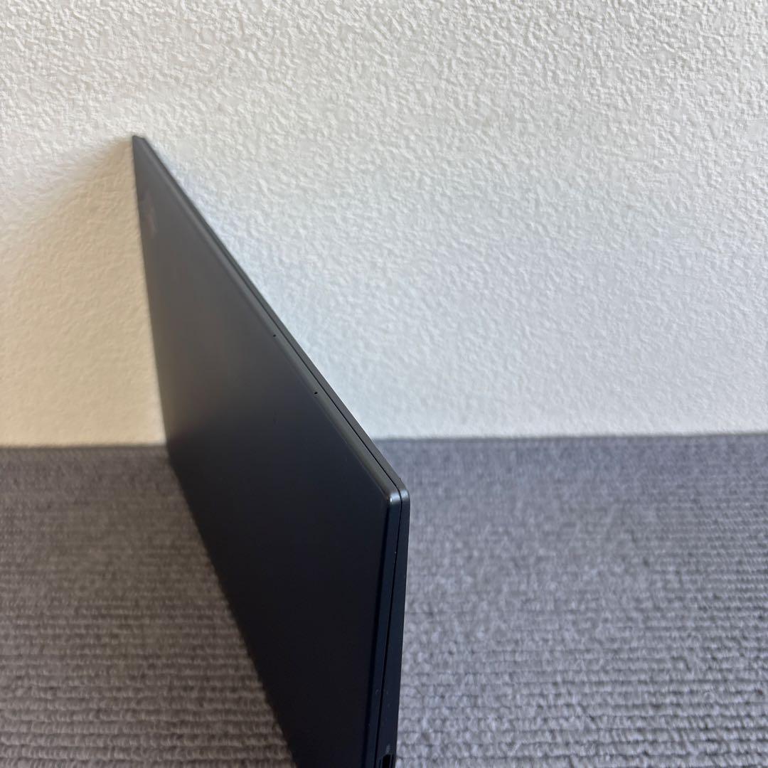 lenovo thinkpad Carbon X1 Gen 9 i5第11世代