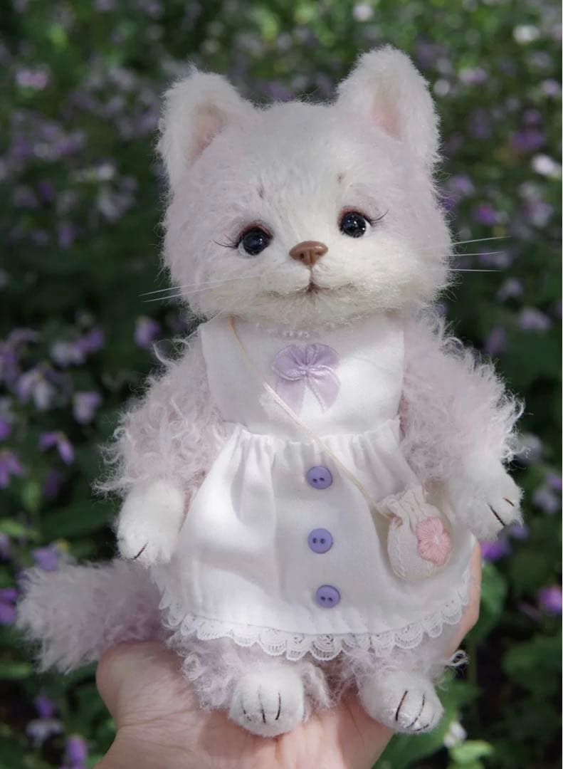 愛おしいラベンダーちゃん アーティストベア ハンドメイド 海外作家様 ぬいぐるみ