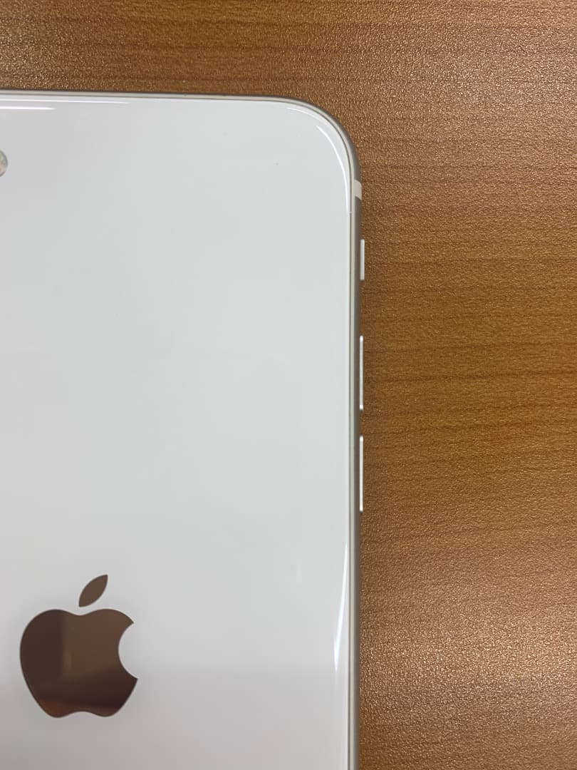動作確認済 iPhone SE(第3世代) 64GB ID S6466