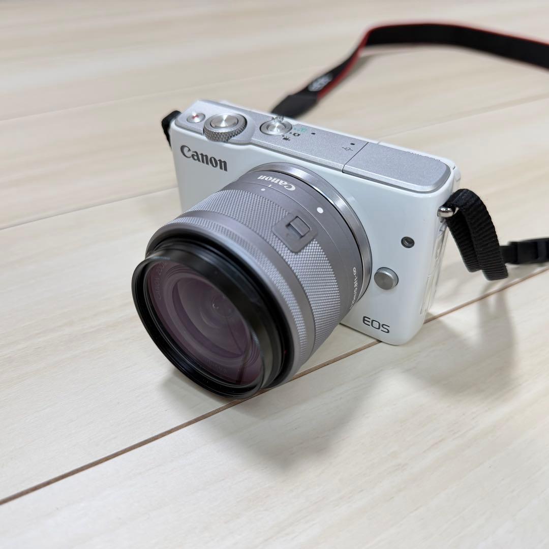 【美品】CANON EOS M10 ミラーレス一眼カメラ