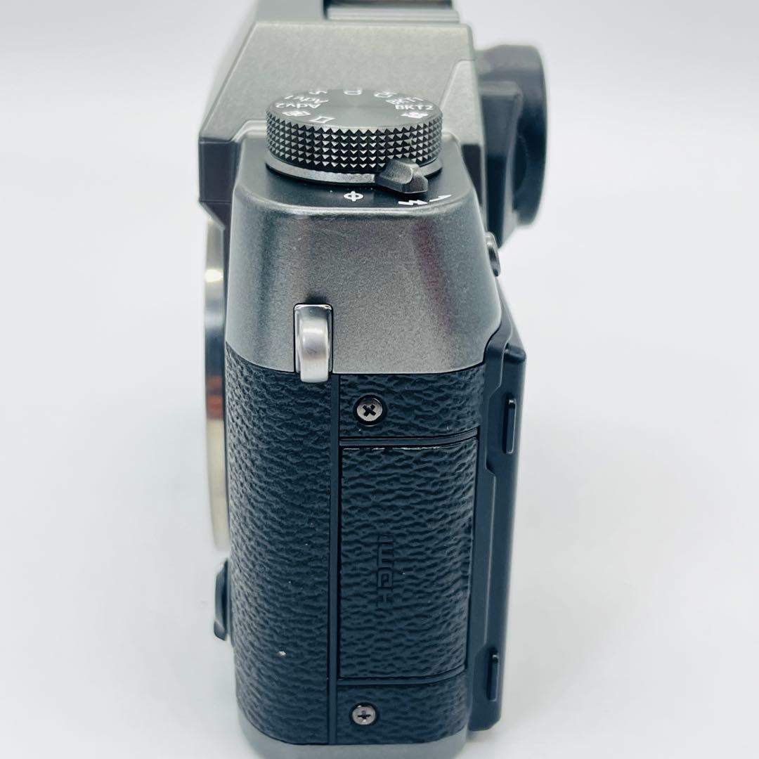 22ショット！！　富士フイルム　ミラーレス一眼 X-T30 チャコールシルバー