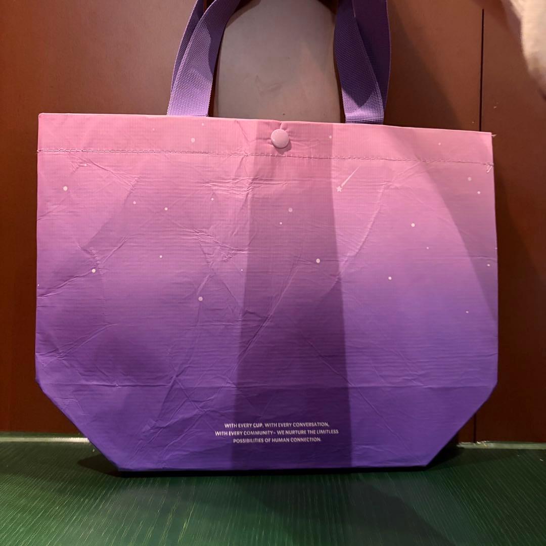 スターバックス 紫色 ショッパー