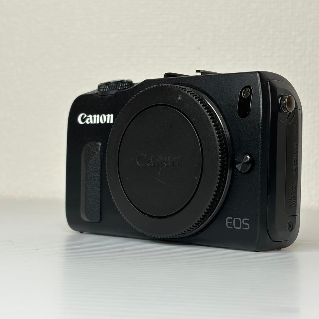 ⭐️美品⭐️ Canon ミラーレス一眼カメラ EOS M ダブルレンズキット