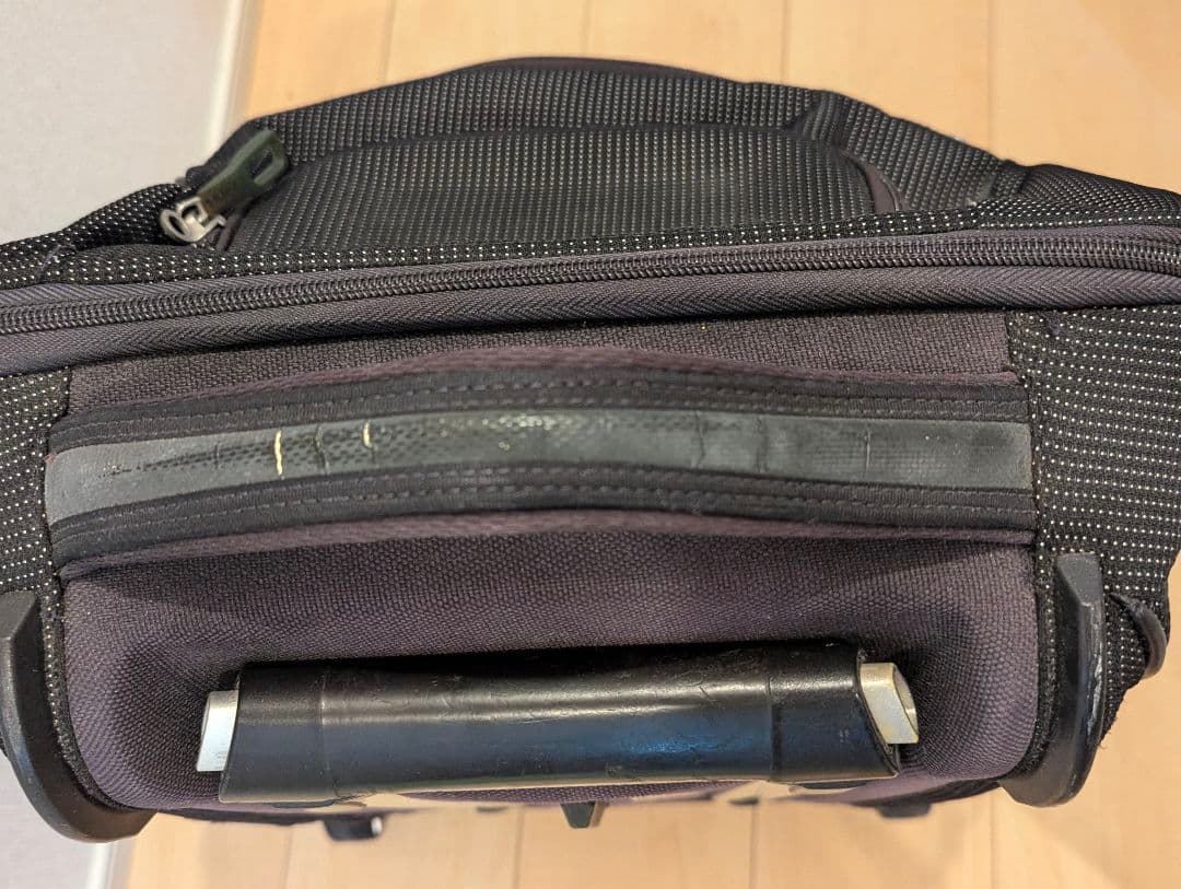 ハマジ様 スーリー THULE CROSSOVER ROLLING CARRY
