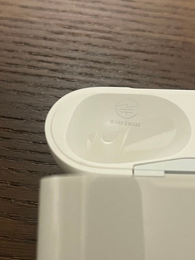 美品】AirPods Pro 第2世代 USB-Cモデル