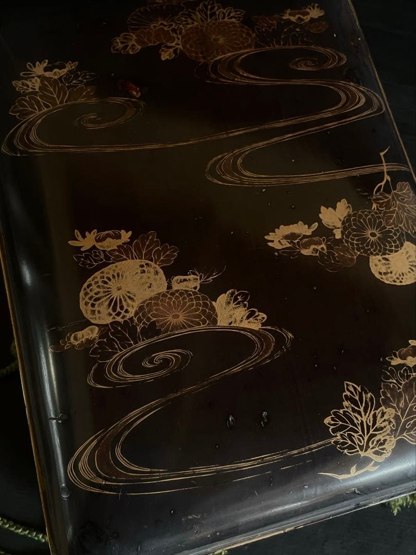 「母」 江戸期 菊花流水図 蒔絵 手箱 文箱 時代 玉櫛笥 （D）