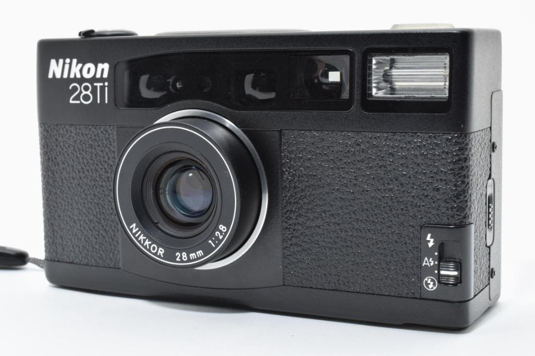 【美品】Nikon ニコン 28Ti ブラック コンパクトカメラ #562