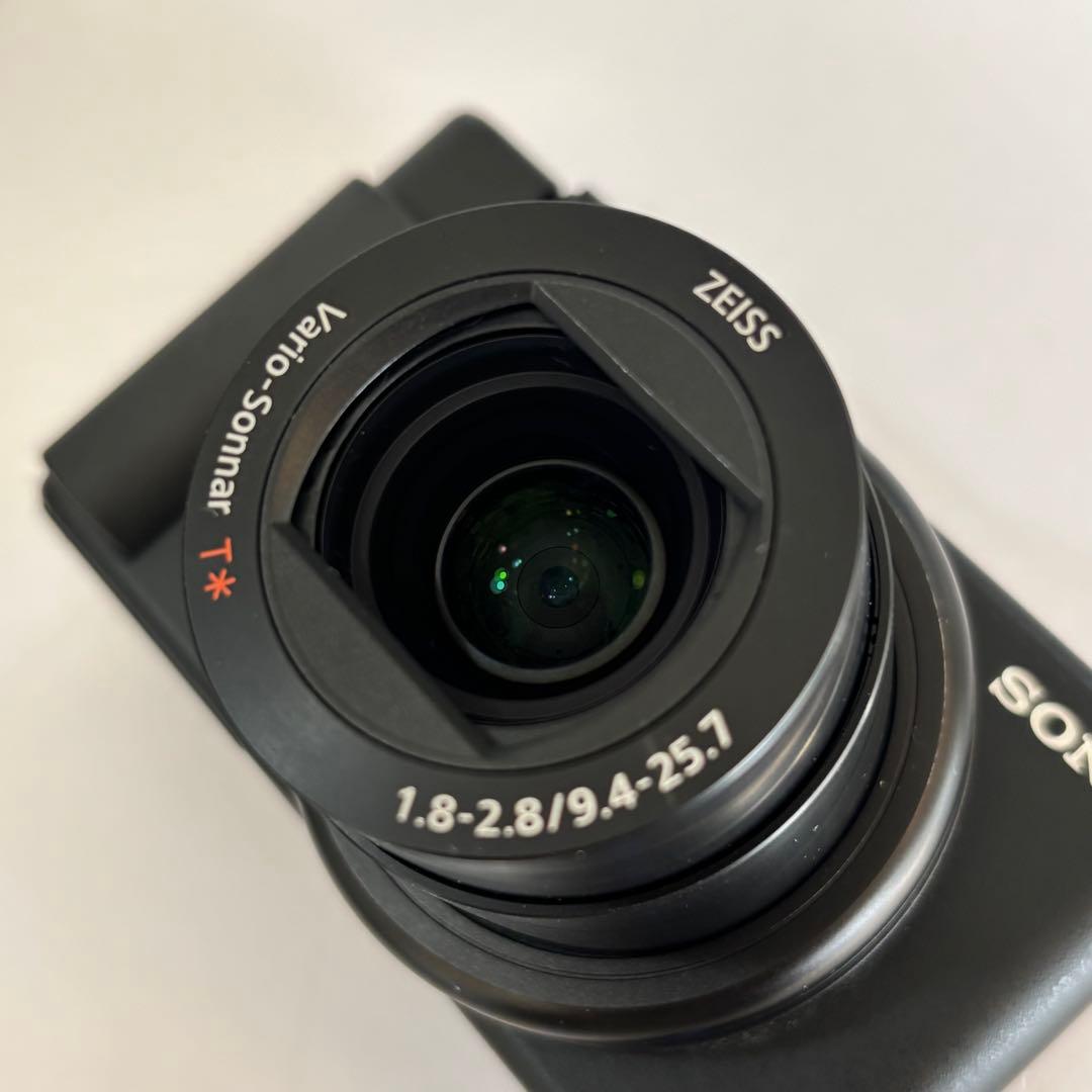 美品　SONY デジカメ　ZV-1 バッテリー3個 SDカード　三脚付き