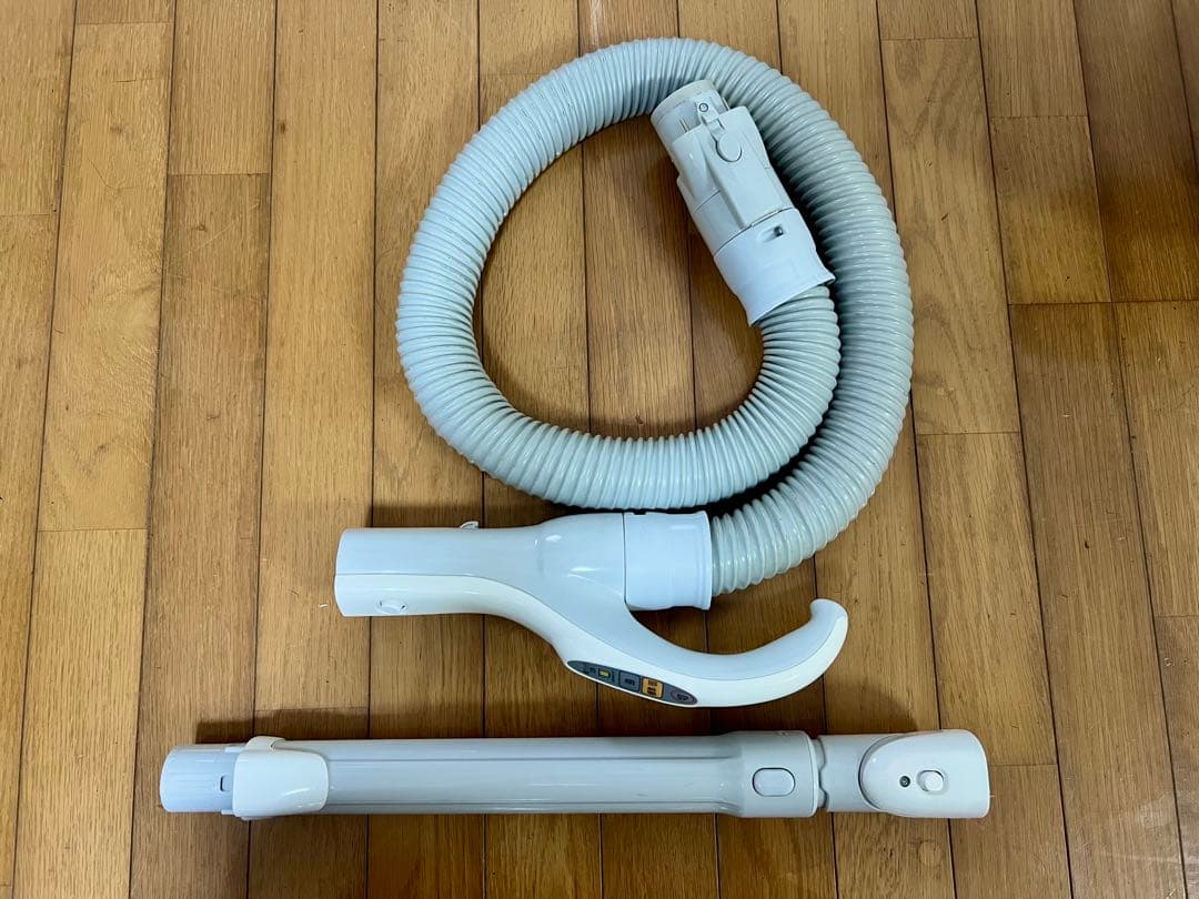 【良品】パナソニック 紙パック式掃除機 クリーナー MC-PKL16A-W