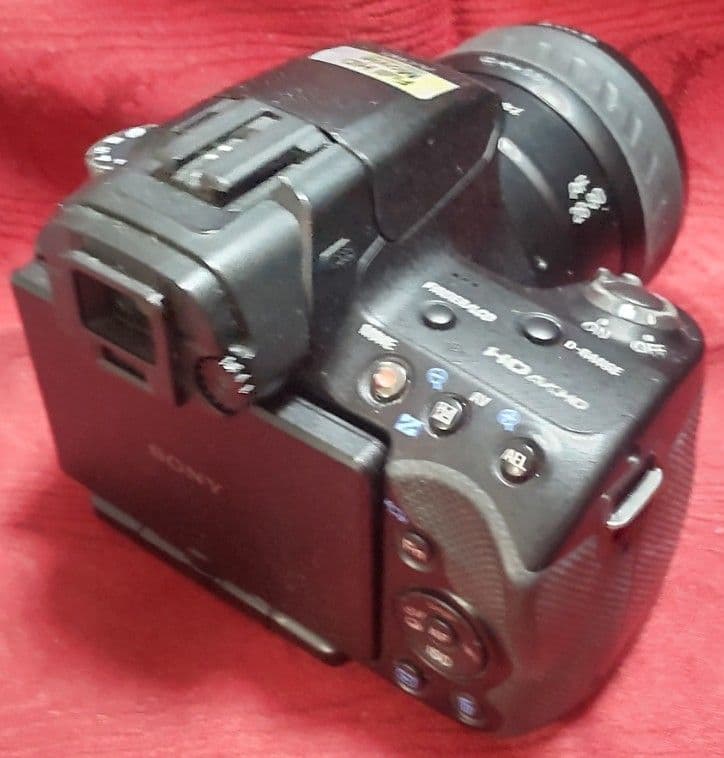 SONY α55 デジタル＜ハーフミラー＞カメラ＋Wレンズキット＜ジャンク扱い＞