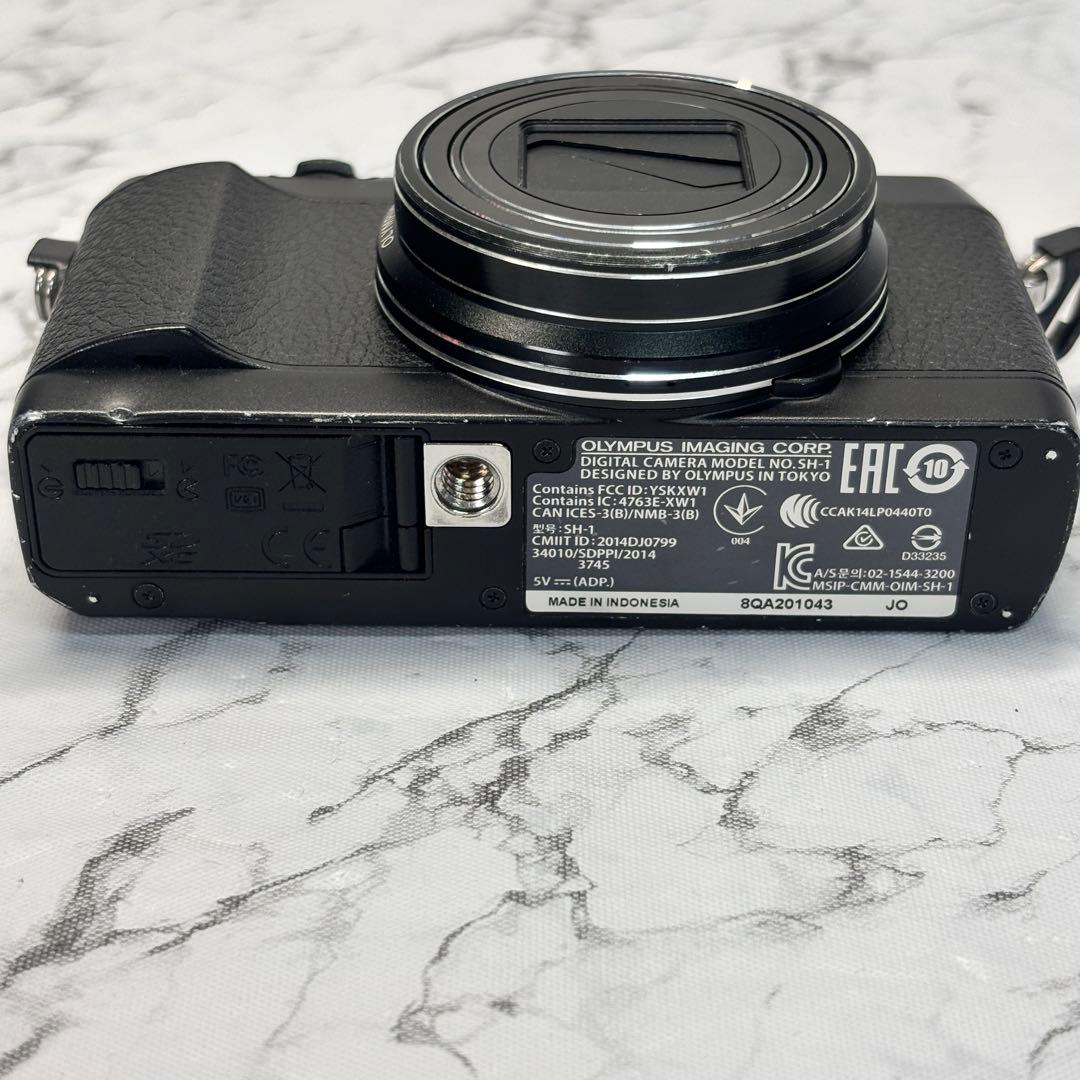 OLYMPUS OPTICAL 5-AXIS IS デジカメ　SH-1