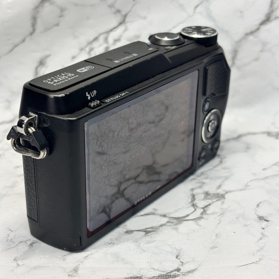 OLYMPUS OPTICAL 5-AXIS IS デジカメ　SH-1