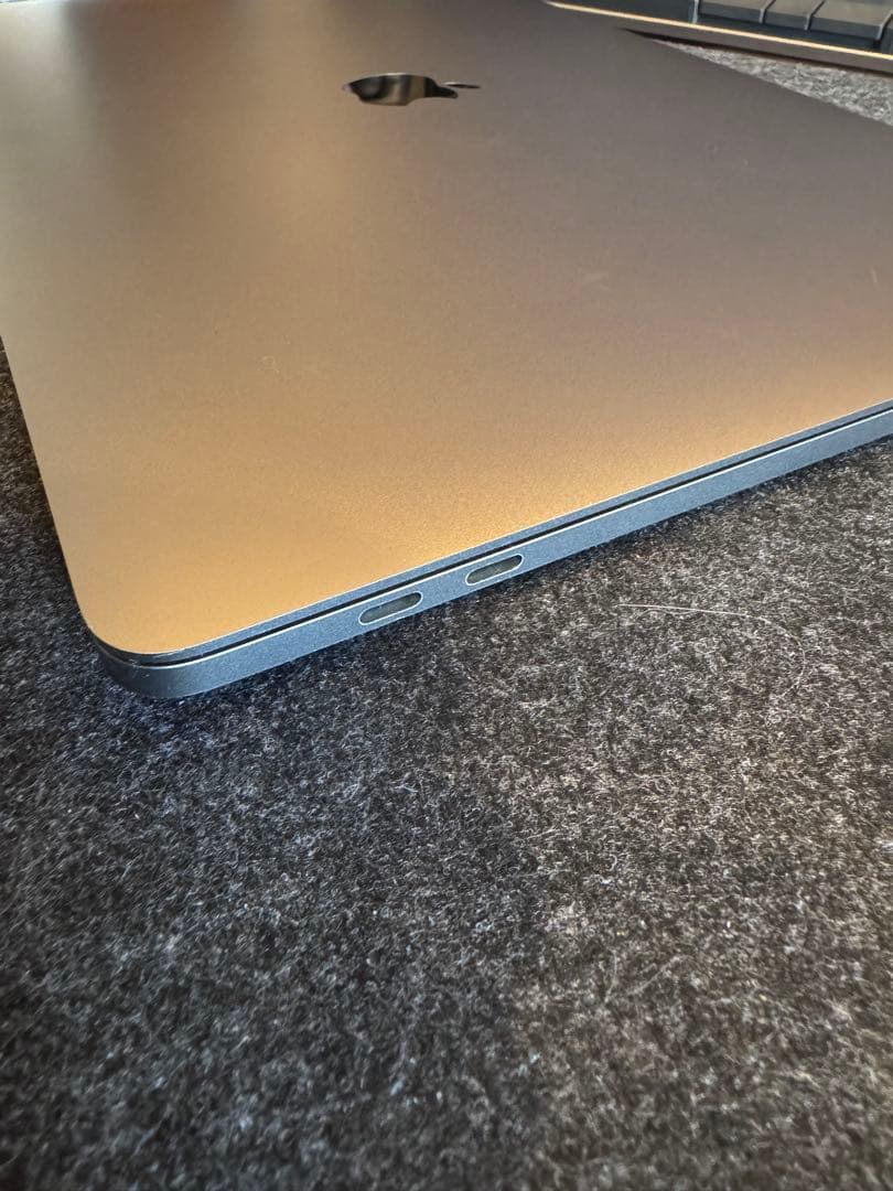 Macbook Pro (15-inch,2018)32GB/US配列 美品