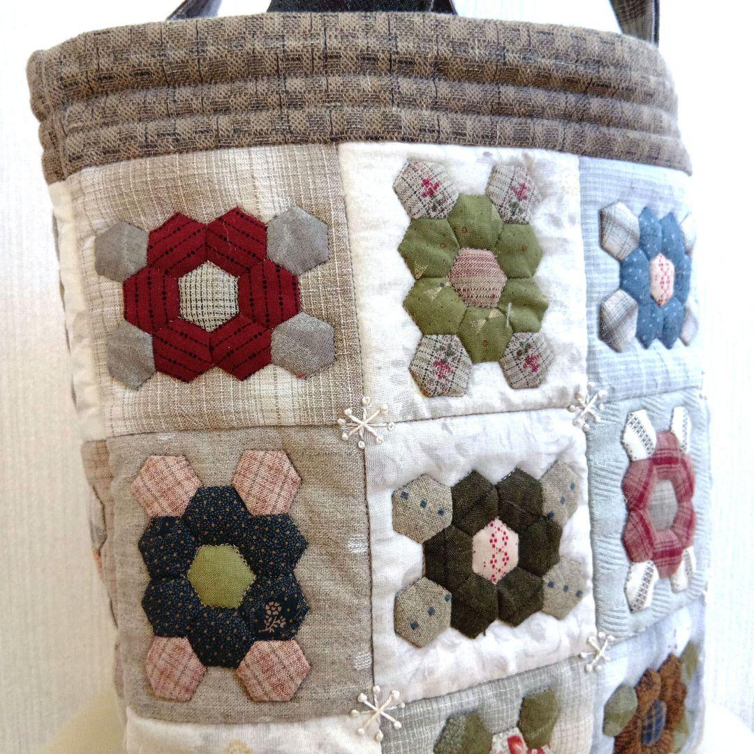 パッチワークキルトのトートバッグ(ハンドメイド)