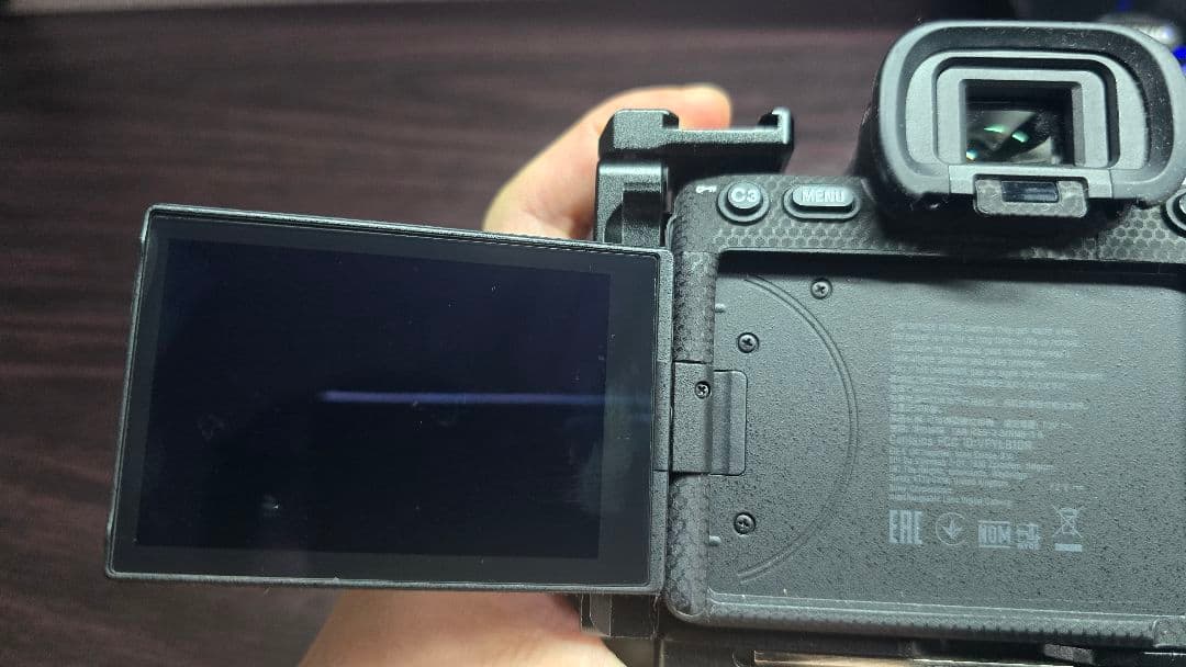 SONY α7iv ミラーレスカメラ 本体と付属品