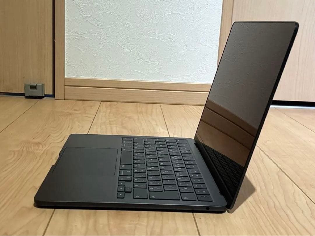 MacBook Air 13.6 M3 2024 美品 充放電3回 バッテリ不良
