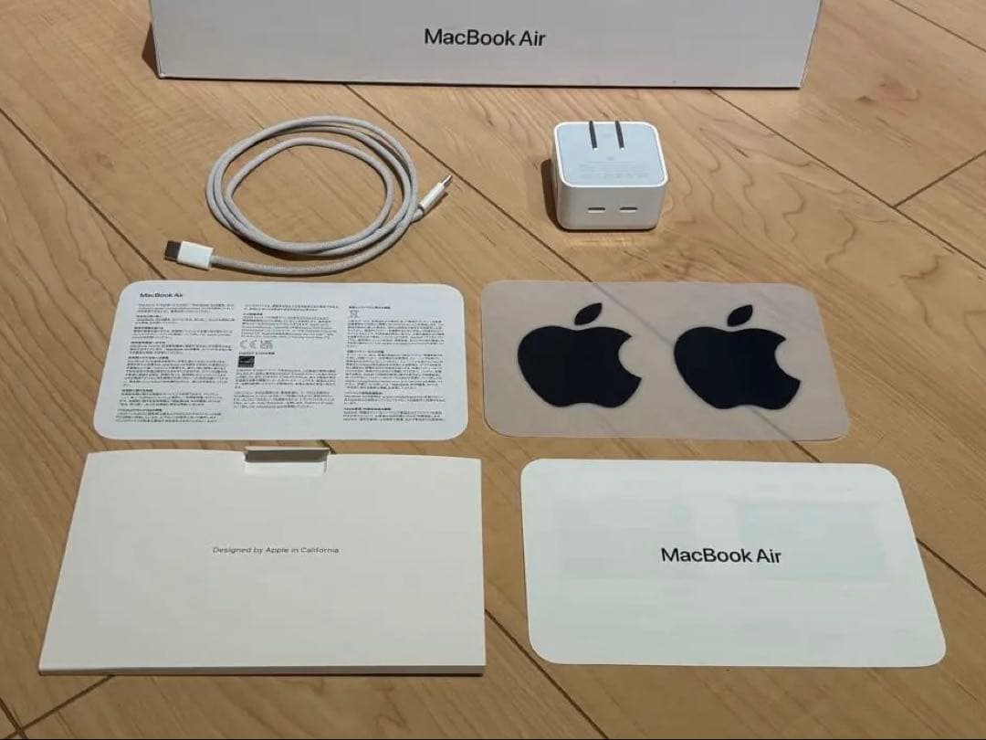 MacBook Air 13.6 M3 2024 美品 充放電3回 バッテリ不良