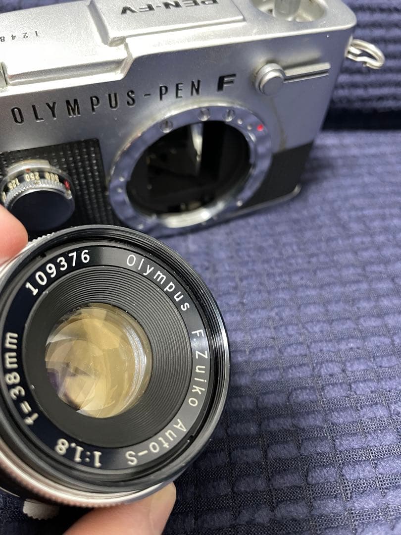 フィルムカメラ Olympus Pen FV 38mm
