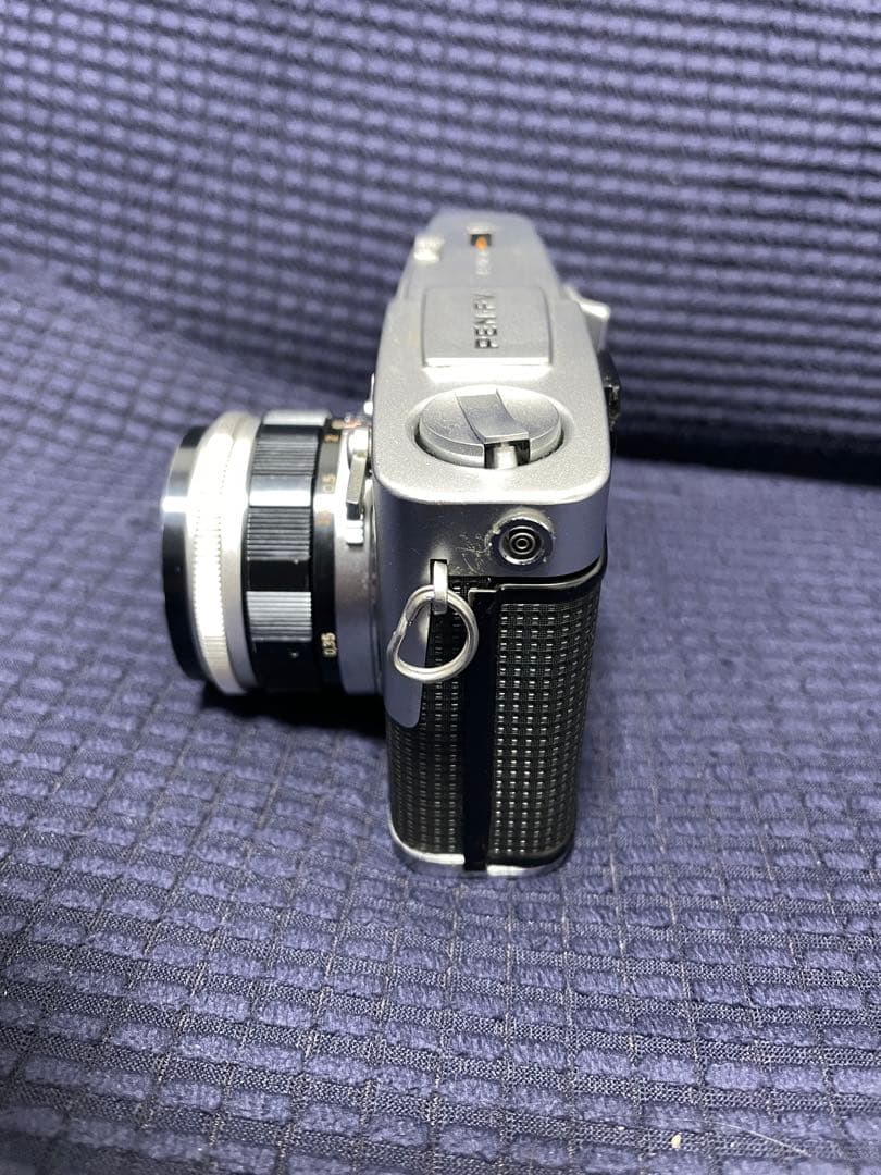 フィルムカメラ Olympus Pen FV 38mm