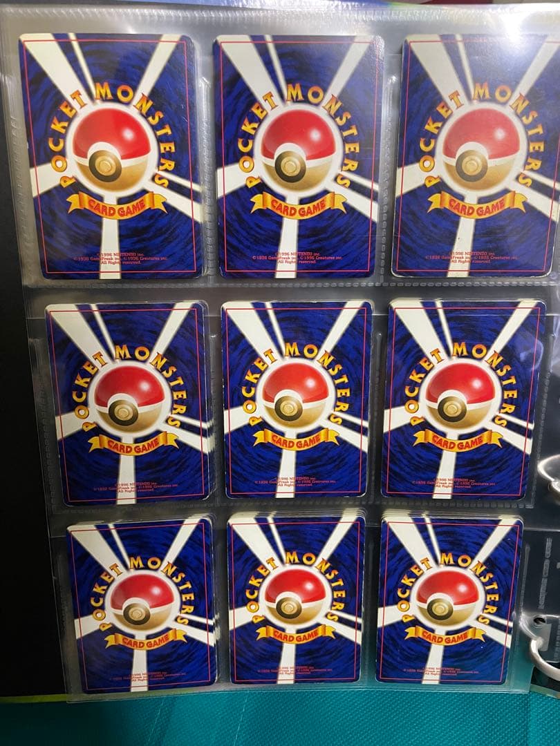 【超豪華】ポケモンカード旧裏 キラカードまとめ売り豪華ピカチュウのファイル付き
