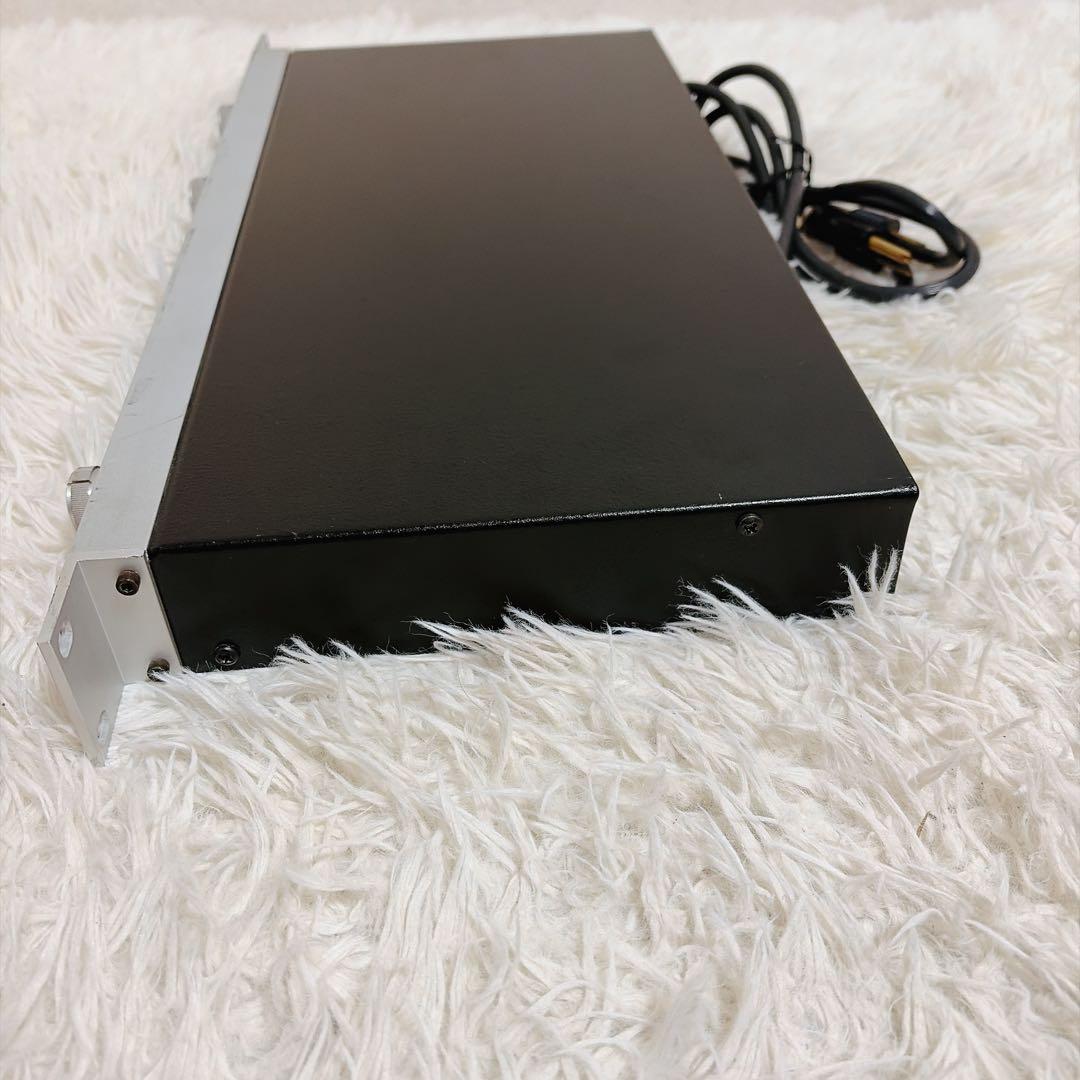 動作品 CROWN D-75 AMCRON クラウン パワーアンプ