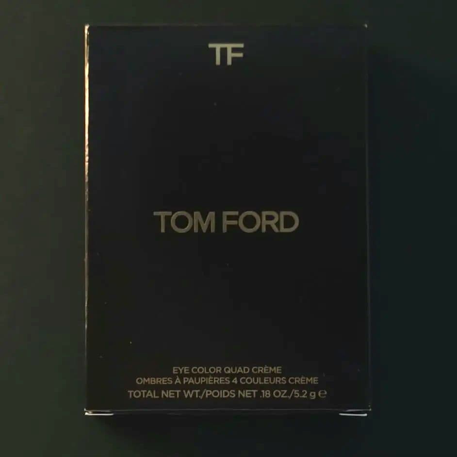 TOM FORD アイカラー クォード 45 アイコニック スモーク