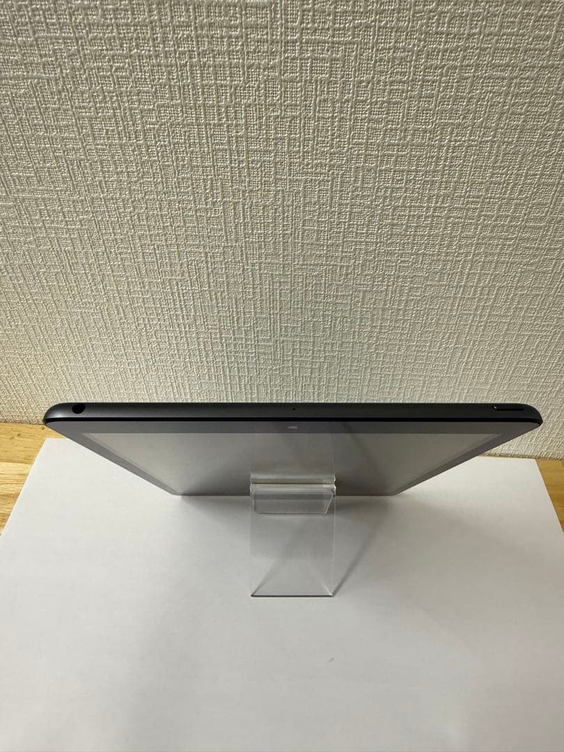 ★美品★ IPAD 第9世代 64GB Wifiモデル スペースグレイ