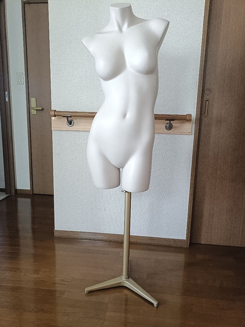 トルソー 女性 レディース マネキン ディスプレイ 良品