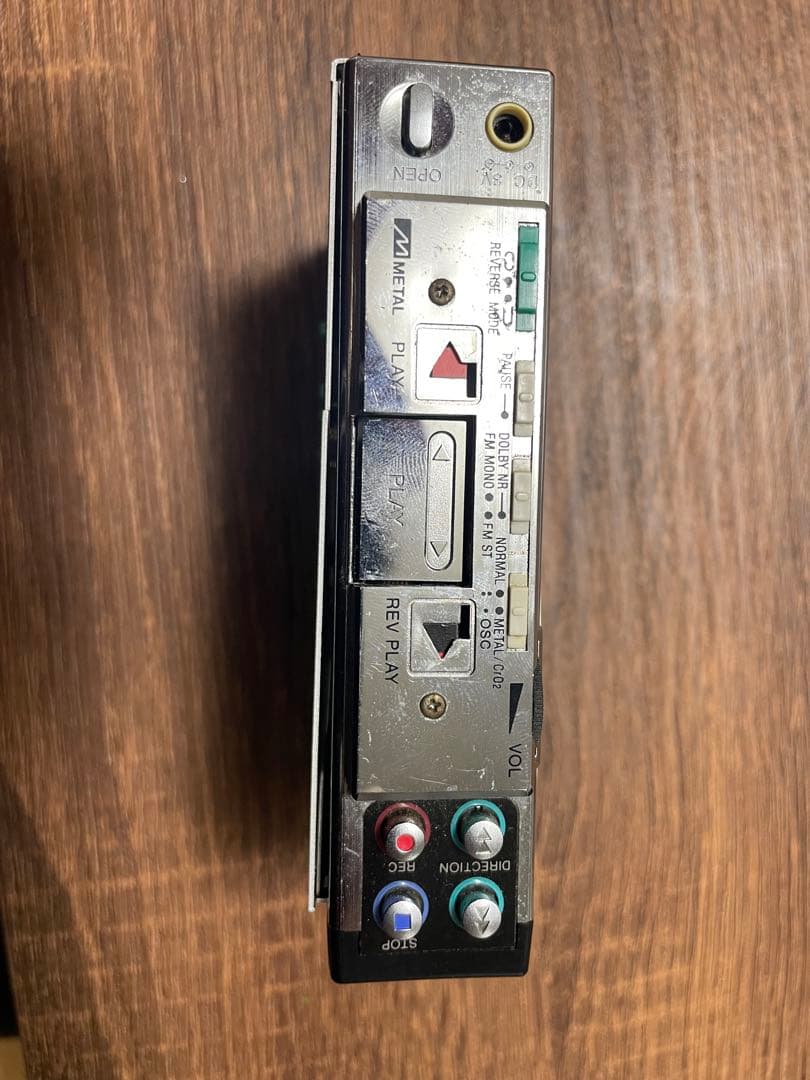 AIWA HS-J9カセットプレーヤー
