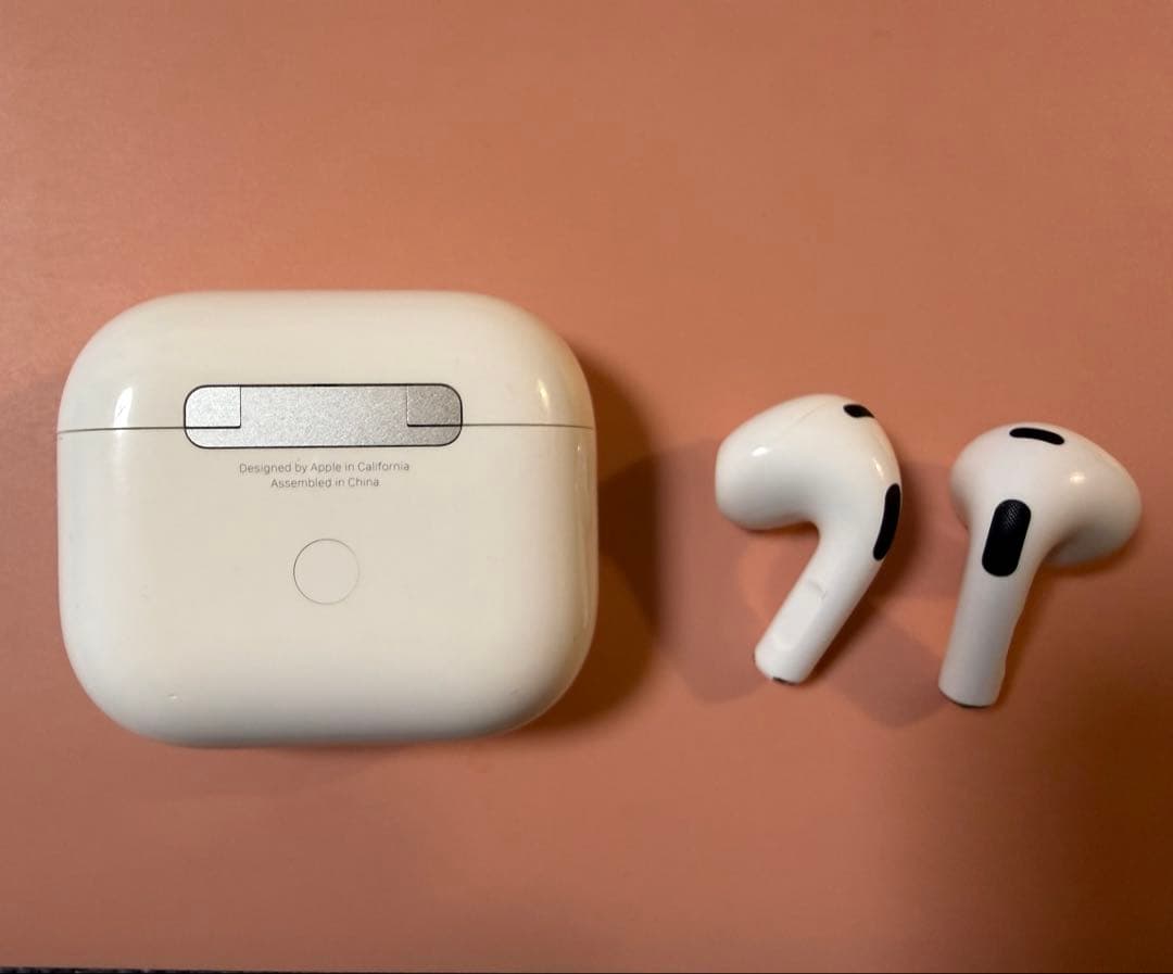 Apple AirPods 第3世代 本体 充電ケース付き