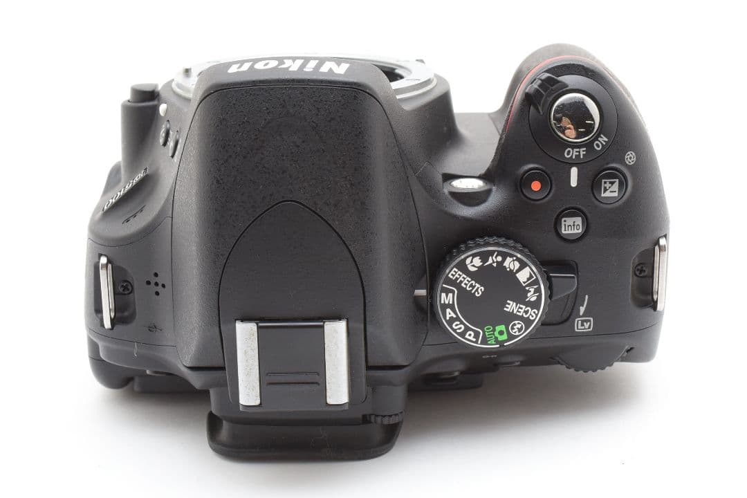 Nikon D5100 ボディ