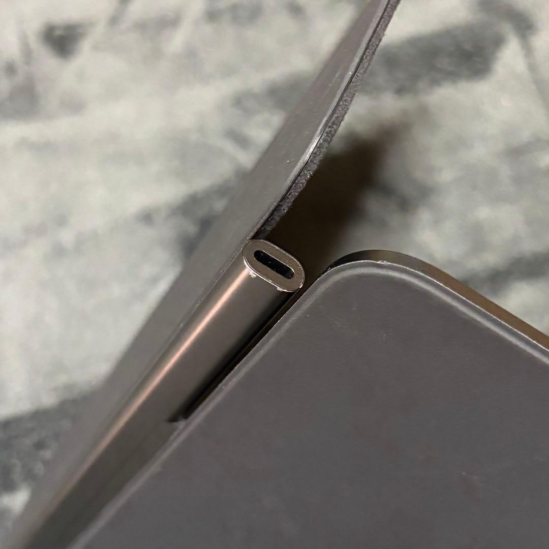 13インチ iPad Pro M5/M4 Magic Keyboard