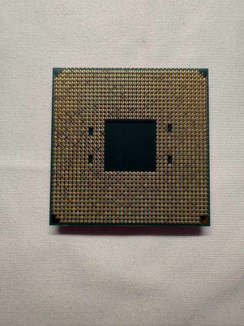 CPU AMD Ryzen 7 5700X3D CPU