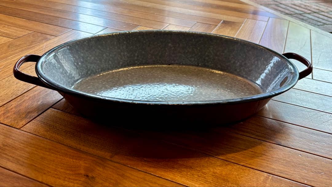 とし　ショコラカラーのホーロー 大きなパエリアパン 全長43cm