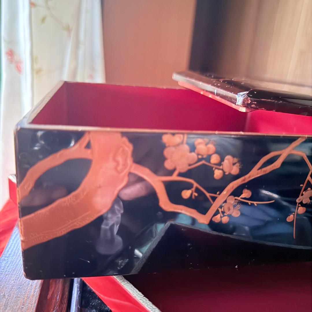 2233様感謝‼️梅を愛す‼️JAPAN螺鈿蒔絵時代ニ段重箱GOLD❌黒天然木本漆