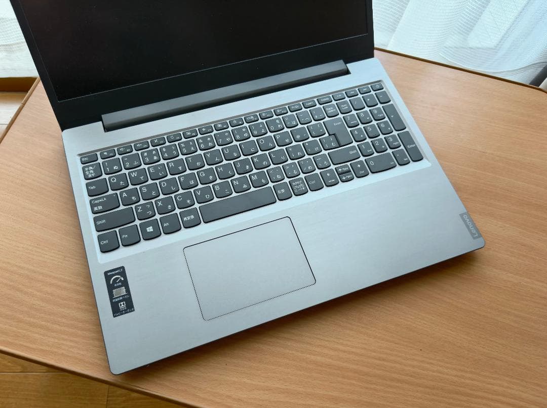 Lenovo Ideapadノートパソコン グレー
