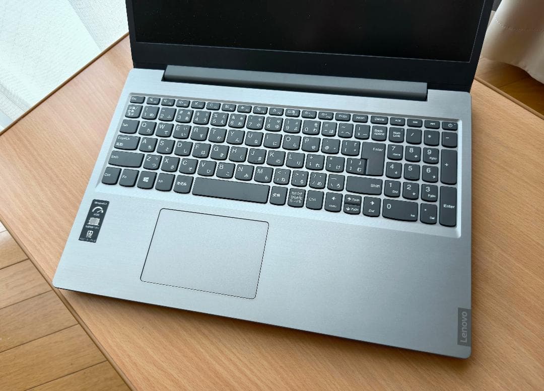 Lenovo Ideapadノートパソコン グレー