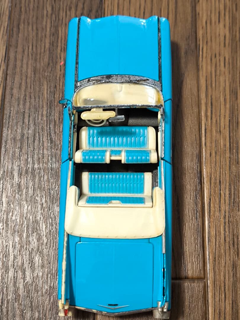 ビンテージカー 1/34 1959 キャデラックシリーズ62　２種類