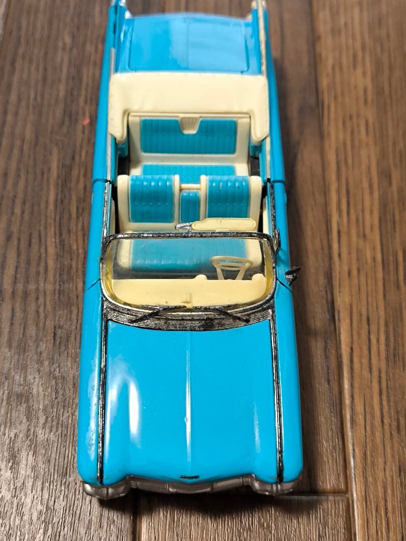 ビンテージカー 1/34 1959 キャデラックシリーズ62　２種類
