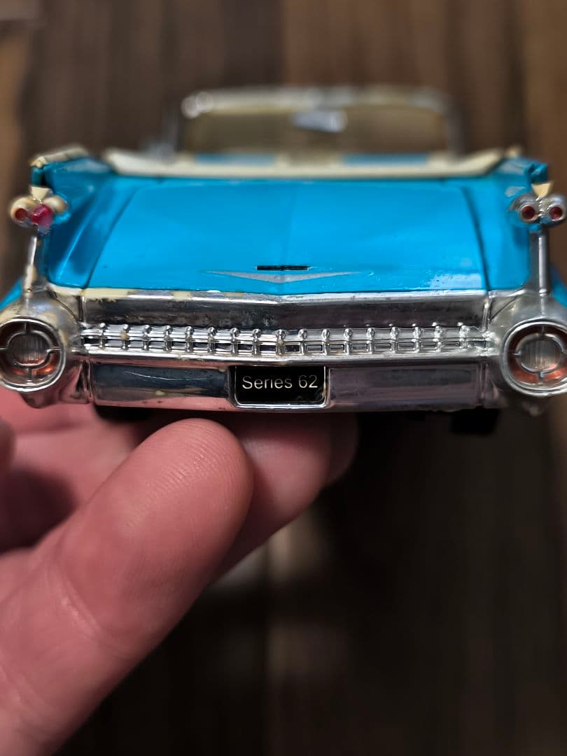 ビンテージカー 1/34 1959 キャデラックシリーズ62　２種類