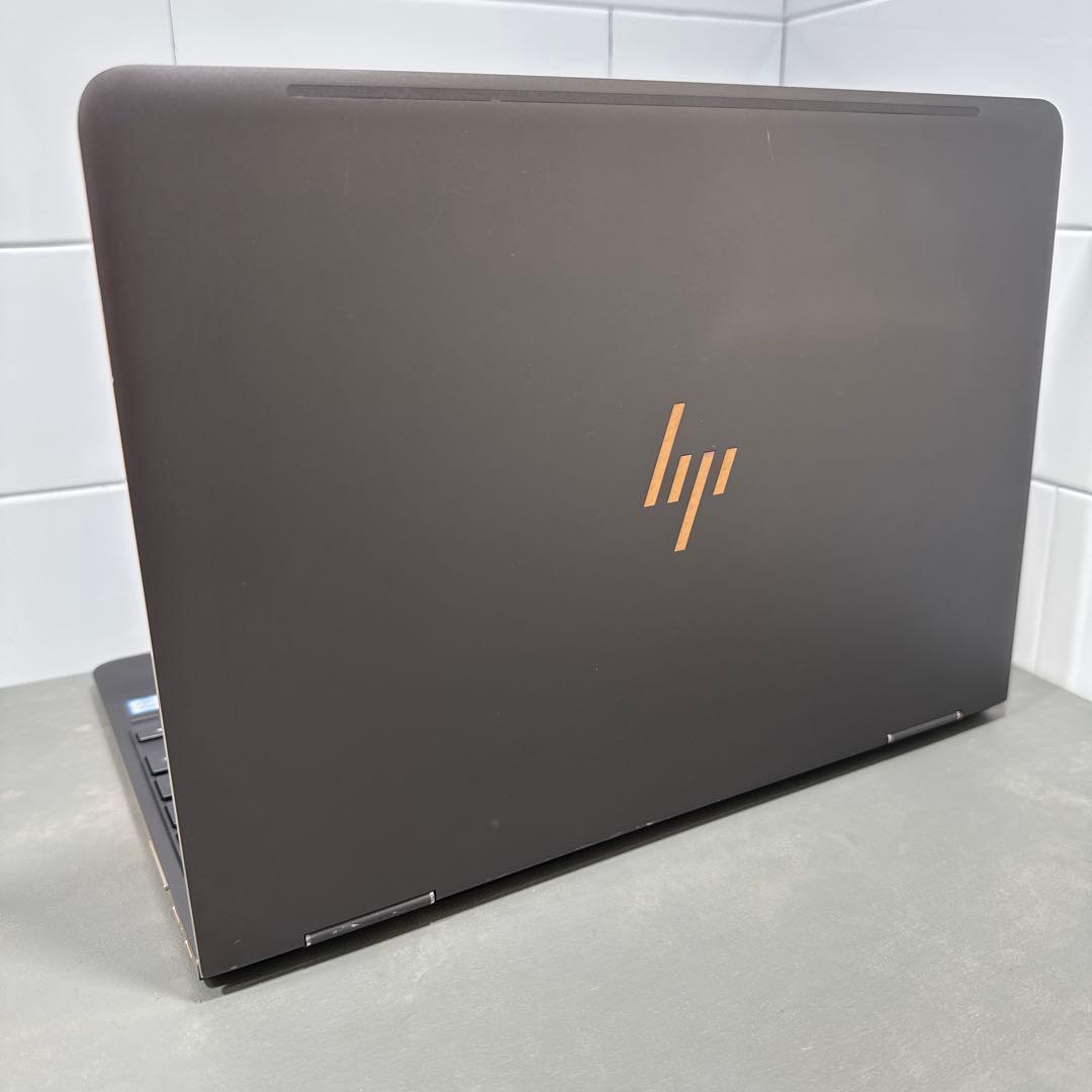 【限定1台】HPSpectreアッシュブラック☘7世代i7☘️NVMe512GB