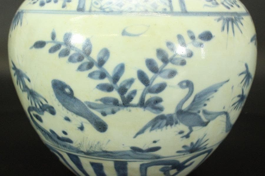 中国美術 青華 染付 祥瑞 丸壷(P125)